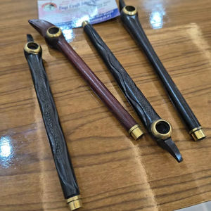 Pipe à cigarette en bois écologique artisanale de qualité supérieure, finition lisse, design moderne pour une expérience de fumage confortable, TAQI CRAFT - Product Image 3