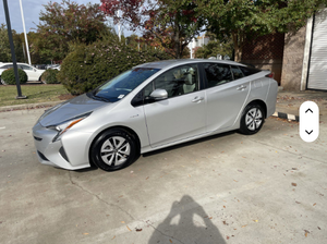 Toyota Prius d'occasion - 2017 - Argent - avec système de navigation - Product Image 6