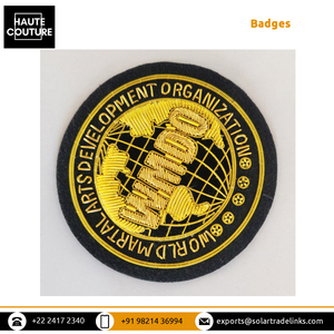 Insignias de Oro Hechas a Mano con Letras Kora en Relieve, las Más Vendidas, a un Precio Excepcional - WMDO - Product Image 5