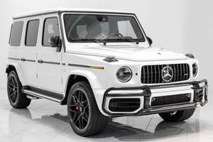 รถยนต์มือสอง G-Class AMG G 63 4MATIC SUV ปี 2025 2026 เกียร์อัตโนมัติ ล้อแม็ก R18 เบาะหนังสีเข้ม ซันรูฟด้านซ้าย กล้องมองหลัง - Product Image 2