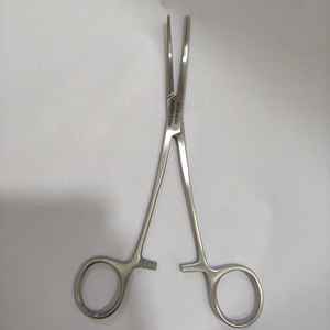 Rudraksh ระบบมีดิสเทมมือเหล็กคลาส6นิ้ว, ชุดเครื่องมือผ่าตัดคีมหลอดเลือดแดงโค้งสำหรับใช้ในโรงพยาบาลและในการใช้ไอคิว - Product Image 1