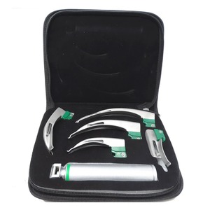 Laryngoscope Set สแตนเลสแบบใช้ซ้ําได้ ชุดใหม่ 6 ชิ้นไฟเบอร์ออปติก Mac ชุด Laryngoscope คุณภาพสูงสุด (ไฟ LED) - Product Image 1