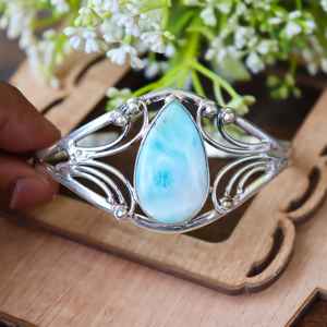 Venta superior 925 Plata de Ley Natural Caribe Larimar Piedra preciosa Brazalete abierto Ropa de fiesta para mujer Joyería fina - Product Image 4