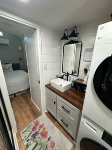 Hermosa casa rodante de 32 pies ENVÍO GRATUITO A TODOS - Product Image 1
