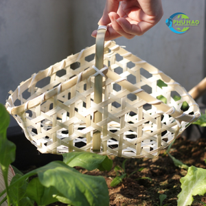 CESTA DE REGALO DE BAMBÚ Ecológica Hecha A Mano, Reutilizable y Perfecta para Cestas de Lujo o Presentación de Comida Gourmet - Product Image 6