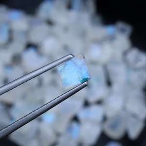 Moonstone <b>Necklace</b> Pendant Rough Stone <b>Rose</b> <b>Quartz</b> Raw Sapphire Gemstone Hair Remover Crystal Natural Gemstone Jewelry Small Lot - Product Image 2