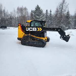 Nouvelle chargeuse compacte diesel JCB avec moteur et composants de pompe PLC de pointe, haute efficacité, 55 kW, pour travaux de construction, chargeuse frontale - Product Image 1