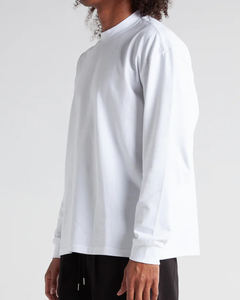 T-shirt à manches longues personnalisé pour hommes, léger 100% coton avec poignets côtelés, fournisseur de vêtements décontractés OEM - Product Image 4