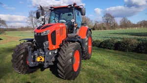 Tracteur Kubota M7-153 d'occasion de qualité supérieure, puissance de 170 CV, machine agricole haute performance, vente en gros, prix d'usine - Product Image 4
