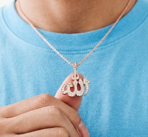 New Arrivals 1.00 carat Hip Hop Islam Allah <b>Pendant</b> Iced Out Round VVS Moissanite Customized Letter Necklace 925 <b>Silver</b> <b>For</b> <b>Men</b> - Product Image 4