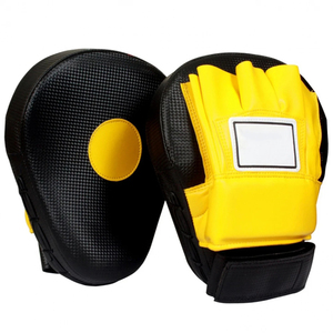 Nouveaux Protège-poignets de Boxe et MMA Professionnels de Haute Qualité Unique pour l'Entraînement, en Cuir PVC Écologique Courbé - Product Image 1