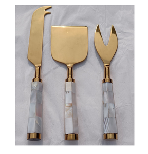 Ensemble de fromage en acier inoxydable fait à la main personnalisé 3 pièces Nouveau artisanat Couverts Manche en os Meilleure vente Vente - Product Image 2