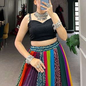 Elégant Pure Rayon Lehenga avec Gota Patti Print 8 Mètres Flair et Paper Mirror Blouse Cowrie Lace Ethnic Wear Wholesale Set - Product Image 1