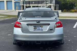 สภาพดีเยี่ยม รถมือสอง ปี 2015 ซูบารุ WRX STI เกียร์ธรรมดา 6 สปีด - Product Image 2