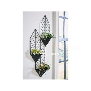 Jardinière et Pots de fleurs décoratifs muraux pour suspendre la poudre de couleur noire enduite à la main accessoires de jardinage nouvellement arrivés - Product Image 1