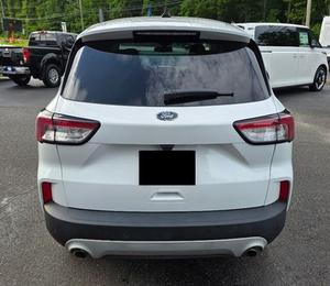 Increíble Ford Escape SEL AWD 2022 en perfecto estado con poco kilometraje en stock, ofrecido a una oferta fantástica que no querrás perderte - Product Image 2