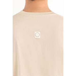 Camiseta Unisex de Corte Regular, 100% Algodón Jersey, Ecológica y Transpirable, al por Mayor, Premium, Lisa, Fabricante OEM, Ropa Personalizada - Product Image 3