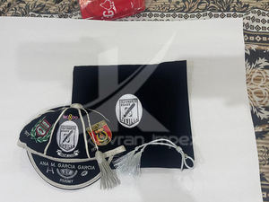 หมวกแก๊ปรักบี้สีแดงปักด้วยทองหมวกรักบี้โลโก้ตามสั่ง - Product Image 6