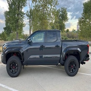Camioneta Todoterreno Tacoma 2022 Usada con Tracción Izquierda/Derecha, Techo Rígido, Sistema Modular Blindado, a Prueba de Polvo, Envío Disponible - Product Image 1