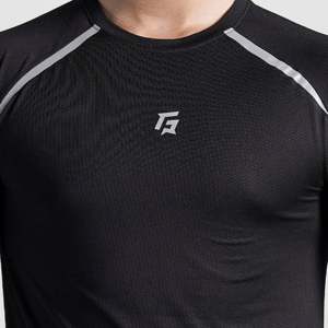 Conjunto de Camiseta Sense Aero para Hombre en Negro - Product Image 6