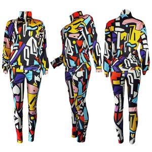 Conjunto de chándal deportivo con logotipo personalizado para mujer - Product Image 5