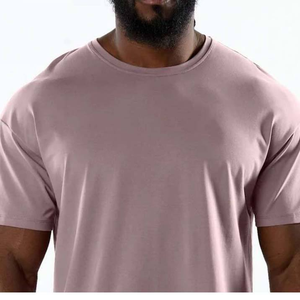 T-shirt de sport athlétique de style européen, grande taille, 100 % polyester, manches courtes, uni, anti-boulochage, imprimé, pour le sport et le quotidien - Product Image 5