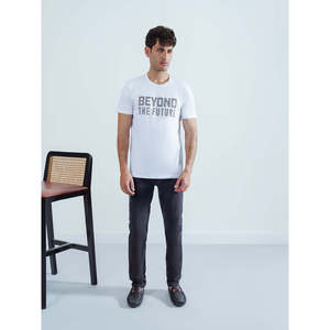 T-shirt graphique 100 % coton pour homme LOUISE, col rond, coupe classique, style urbain, respirant, anti-plis, jersey tricoté 180 grammes - Product Image 5