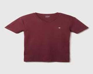 เสื้อยืดผู้ชายผ้าฝ้ายออร์แกนิคทรงสลิมฟิตแขนสั้นคอวี100% ด้านหน้าสีพื้น - Product Image 6