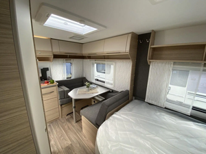 Caravane 2 couchages 2 places assises à vendre |   Meilleure caravane pour couples, camping-car 2 places à vendre - Product Image 6