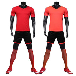 เสื้อฟุตบอลวินเทจคลาสสิกชุดเสื้อเจอร์ซีย์ฟุตบอลไม่มีลายแบบดั้งเดิม - Product Image 2