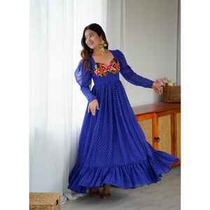 Nouvelle série SP Launch Premium Brand Wear pour la fête et Diwali Georgette Material RealModel Shoot by Own Product Code SP42 - Product Image 1