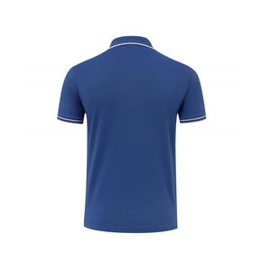 Polo al mejor precio de marca de lujo con logotipo bordado de algodón para hombre de color sólido de último diseño - Product Image 3