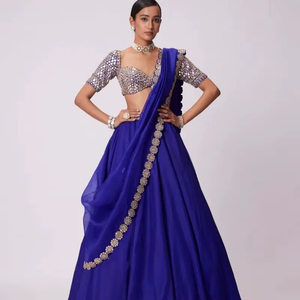 Lehenga de Georgette Suave Estilo Mariposa de Boutique India con Hermoso Trabajo de Lámina y Espejo, Ideal para Fiestas y Bodas, el Más Vendido, Ropa Festiva Moderna para Mujer - Product Image 1