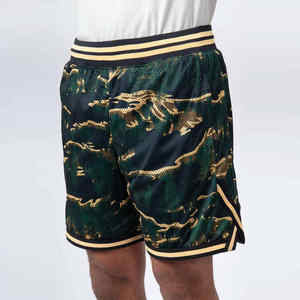 Shorts de basket-ball personnalisés en maille verte et noire avec imprimé rayures dorées motif tigre et taille côtelée - Product Image 1