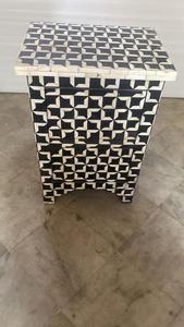 โต๊ะข้างเตียงไม้แท้สีดำทันสมัย nightstand ขายร้อนสำหรับใช้ในบ้านสำหรับเฟอร์นิเจอร์ห้องนั่งเล่น - Product Image 3