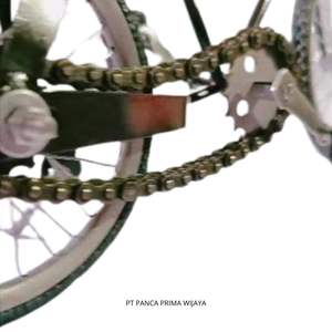 จักรยานแข่งโบราณขนาดเล็ก 25 ซม. คุณภาพสูง ทำจากเหล็กขัดเงา สไตล์วินเทจแบบดั้งเดิม ของสะสมงานฝีมือโลหะ - Product Image 6