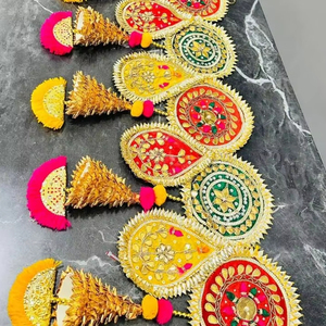 Gota Bandarwal decorativa tradicional, toran, colgante de puerta, decoración colgante de pared, decoración de entrada, decoración de puerta, decoración de templo - Product Image 1