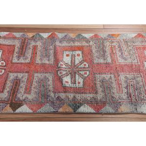 Alfombra Turca Vintage de 2.9x7.2 pies, Alfombra Pequeña, Alfombra Geométrica Rosa Herki - Product Image 3