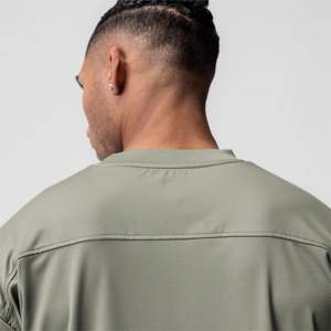 Camiseta de entrenamiento de gran tamaño de menta Camiseta de gimnasio de rendimiento Absorbe el sudor, antimicrobiano, de secado rápido Boxy Fit Camiseta de entrenamiento atlético - Product Image 4