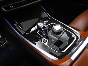 BMW X5 xDrive50i 2019, conduite à gauche, norme Euro IV, puissance 400 ch - Product Image 6