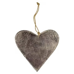 Juego de 2 Corazones de Metal Gris Oscuro con Lunares Blancos, Decoraciones Navideñas Vintage - Product Image 2