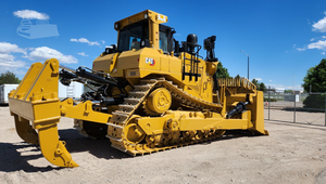 รถดันดินแบบตีนตะขาบ D 9 ปี 2021 รุ่นปรับปรุงใหม่ปี 2024 พร้อมใบรับรอง ขาย - Product Image 3