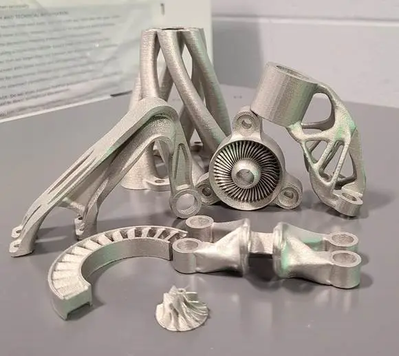 Servicio de impresión 3D, Metal