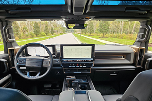 GMC Hummer EV SUV Édition 1 2024 d'occasion, parfaitement propre, conduite à gauche, sièges en cuir, caméra de recul - Product Image 3