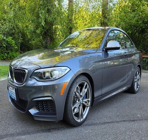 2016 M235i Coupe เกียร์ธรรมดา 6 สปีด เทอร์โบ 6 สูบ - Product Image 1