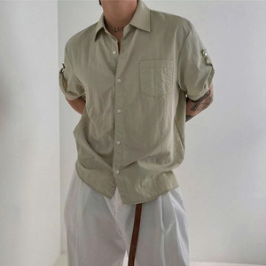 Los hombres casuales usan camisa Coreana de algodón de manga corta con botones - Product Image 1
