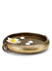 Diya en laiton avec bougie flottante bol Urli pour Diwali décor à la maison élégant Urli en métal avec supports Diya pour Diwali Pooja et Table - Product Image 6