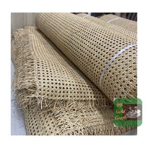 Rouleau de sangle de canne en rotin naturel du Vietnam pour les projets de décoration murale et de meuble chaise - Product Image 1