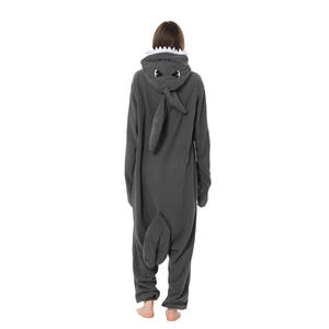 Offre Spéciale femmes requin gris pour <span class=keywords><strong>Kigurumi</strong></span> flanelle polaire Onesie Style décontracté dessin animé imprimé Animal vêtements de nuit pyjama costumes - Product Image 5