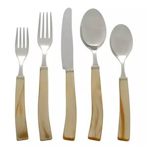 หรูหราคุณภาพชุบทองสินค้าใหม่สแตนเลส Flatware ชุด 304 สแตนเลสชุดช้อนส้อมรอยัลงานแต่งงานการใช้งาน - Product Image 4